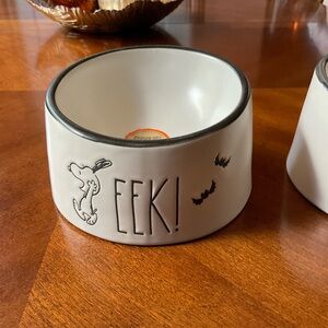 NWT SNOOPY “EEK” Rae Dunn x Peanuts Halloween Dog Dish, Raised, small